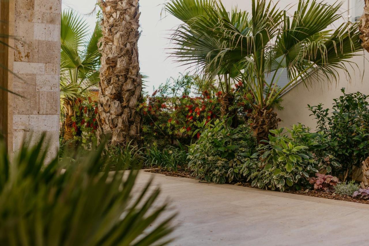 Villa Bloomhill Escape Trogir Exterior foto
